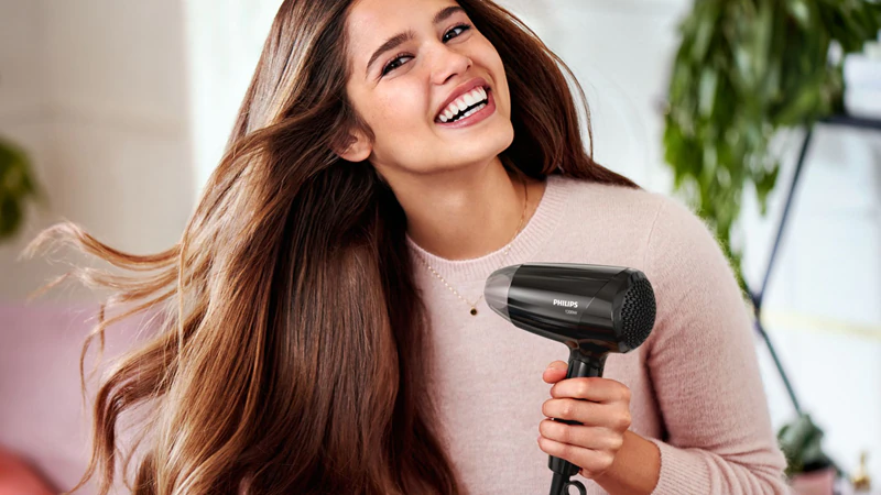 Secador de cabelo de viagem Philips Essential Care BHC010/10