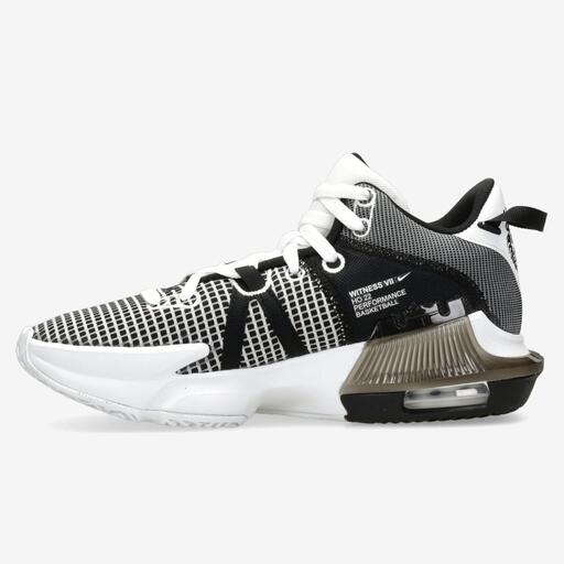 Nike LeBron Witness 7