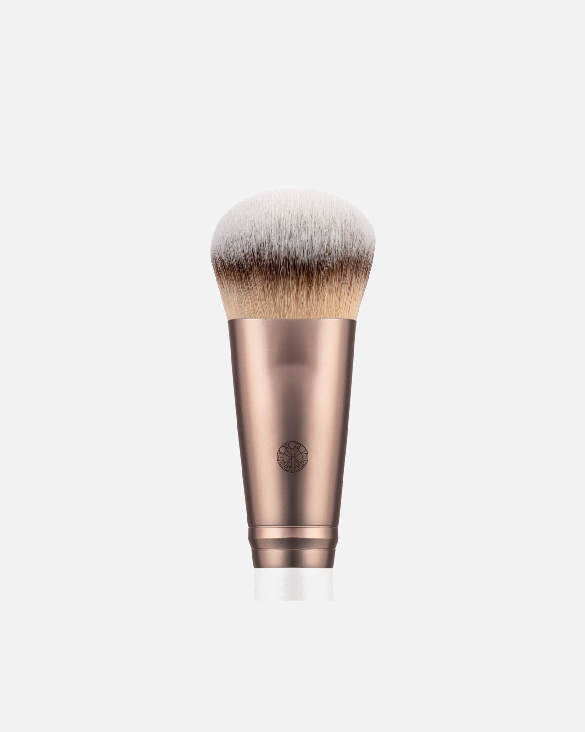 Čopič za puder Luvia 120 // Angled Buffer – Prime Vegan Elegance – 1 kos