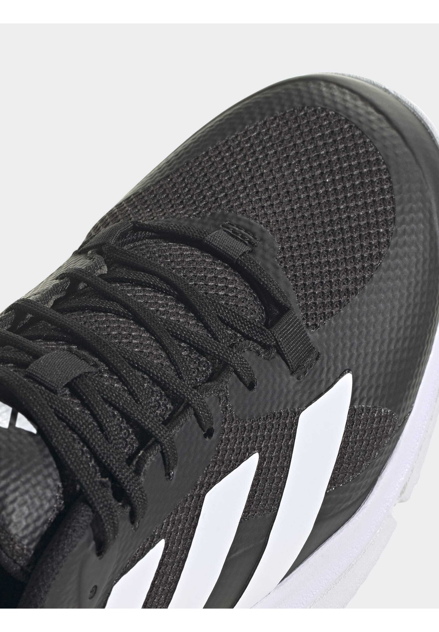 adidas Performance COURT TEAM BOUNCE 2.0 - Buty tenisowe na korty dywanowe - core black cloud white