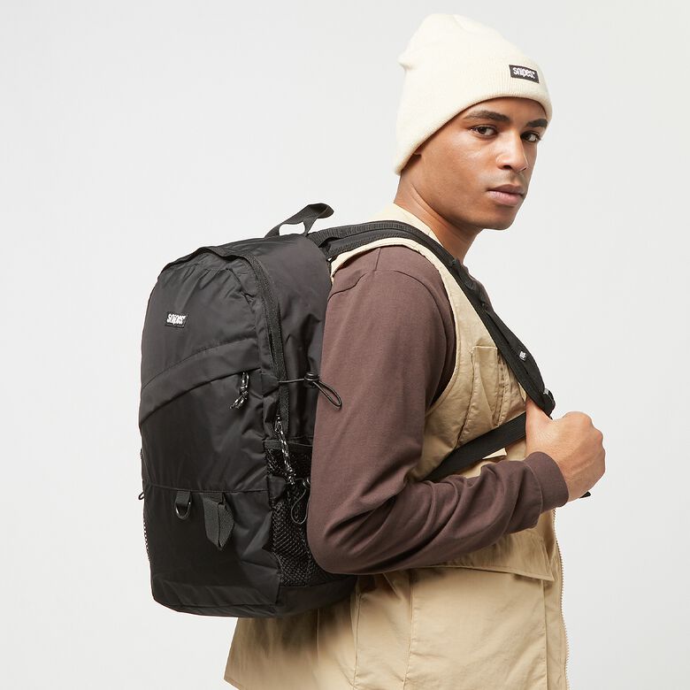 Woven Label Basic Logo Multi Pocket Backpack