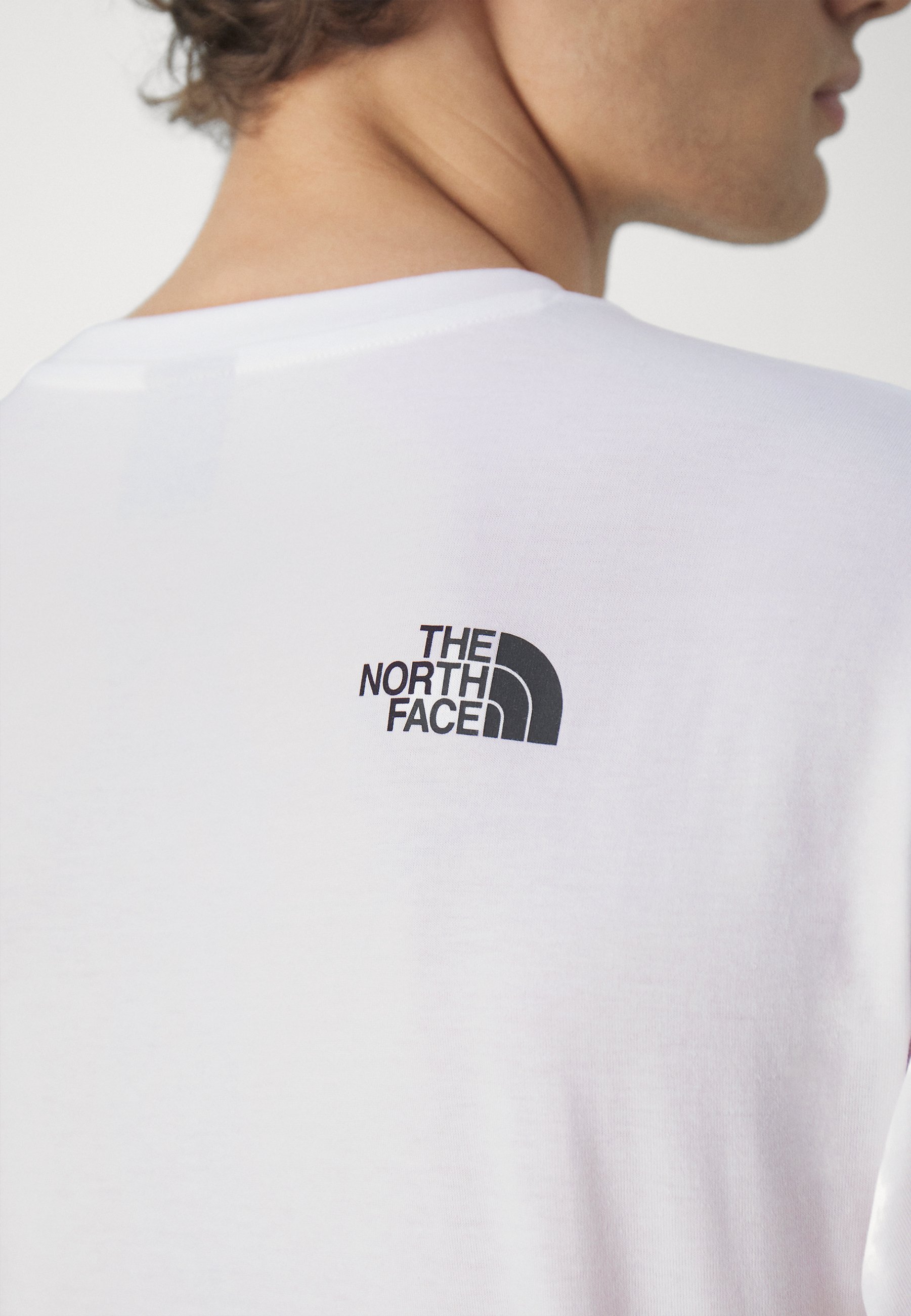 T-shirt The North Face M SS SIMPLE DOME - T-shirt de sport - blanc
