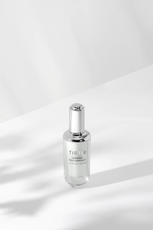 TIRTIR Ampola de Leite Cerâmico, sérum facial hidratante com efeito iluminador.