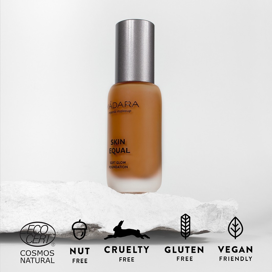MÁDARA Primer Make-up SKIN EQUAL FOUNDATION, č. 60 OLIVE - 30 ml