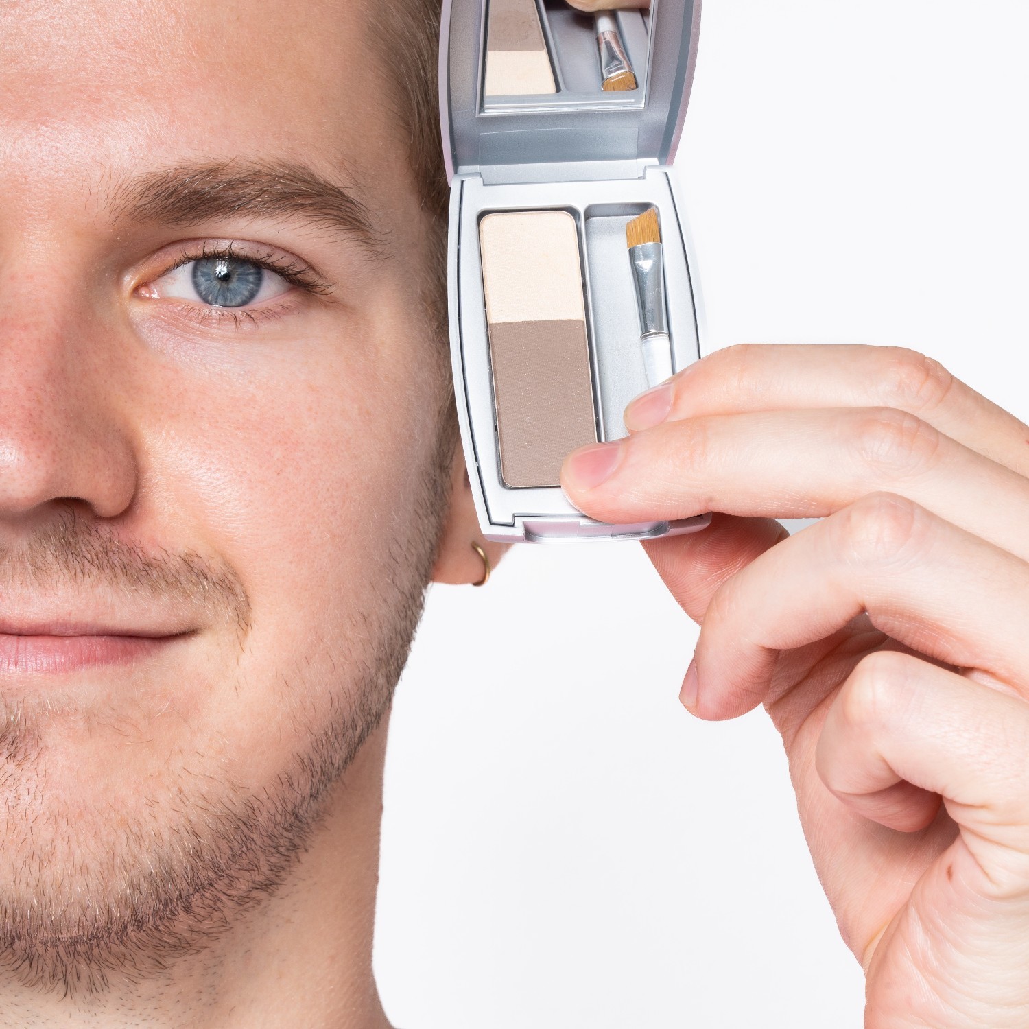 „Herome Cosmetics“ antakių pudra (kompaktinė pudra) beveik juoda - 1 vnt.