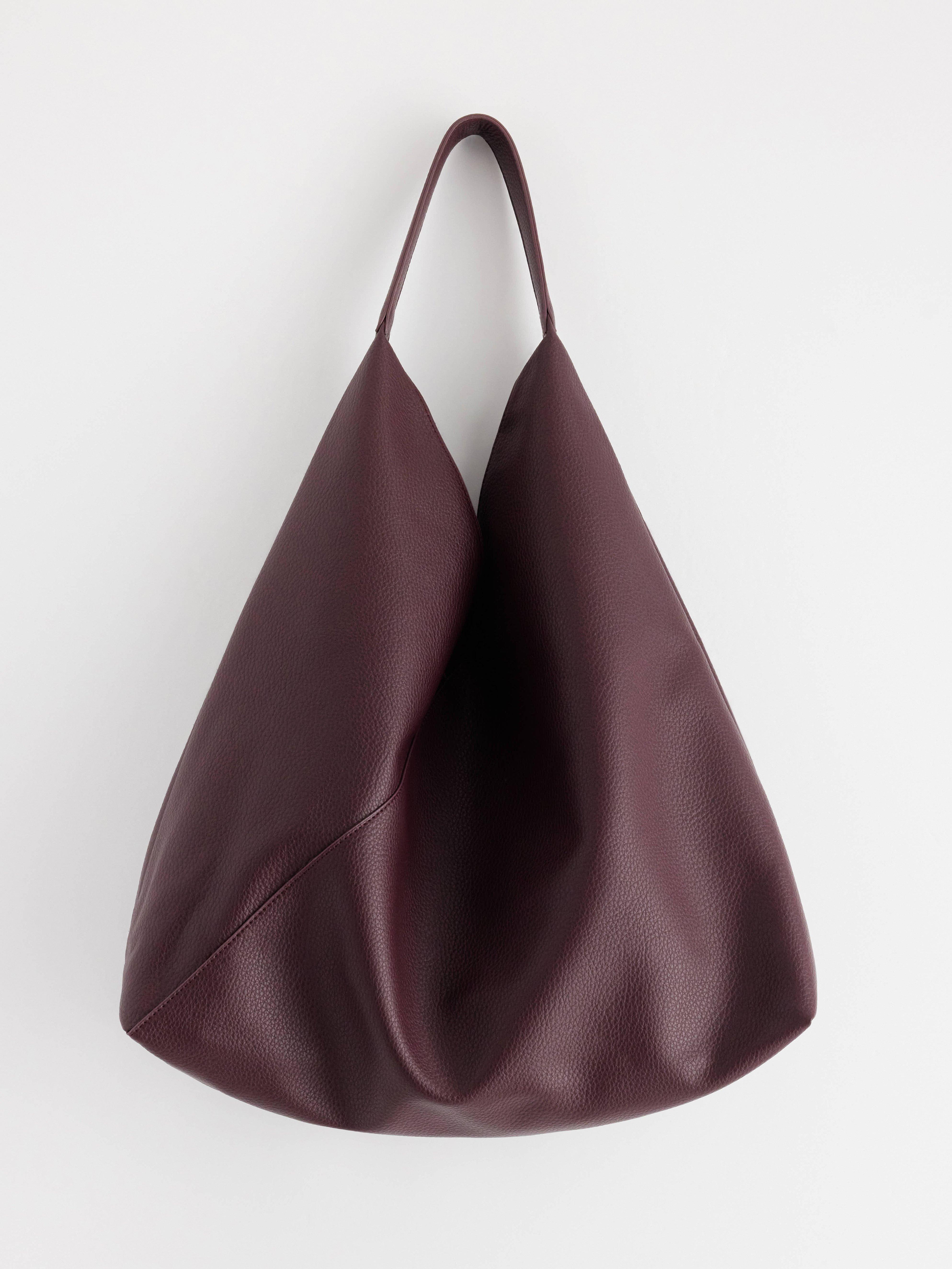 Grand cabas en similicuir rouge foncé
