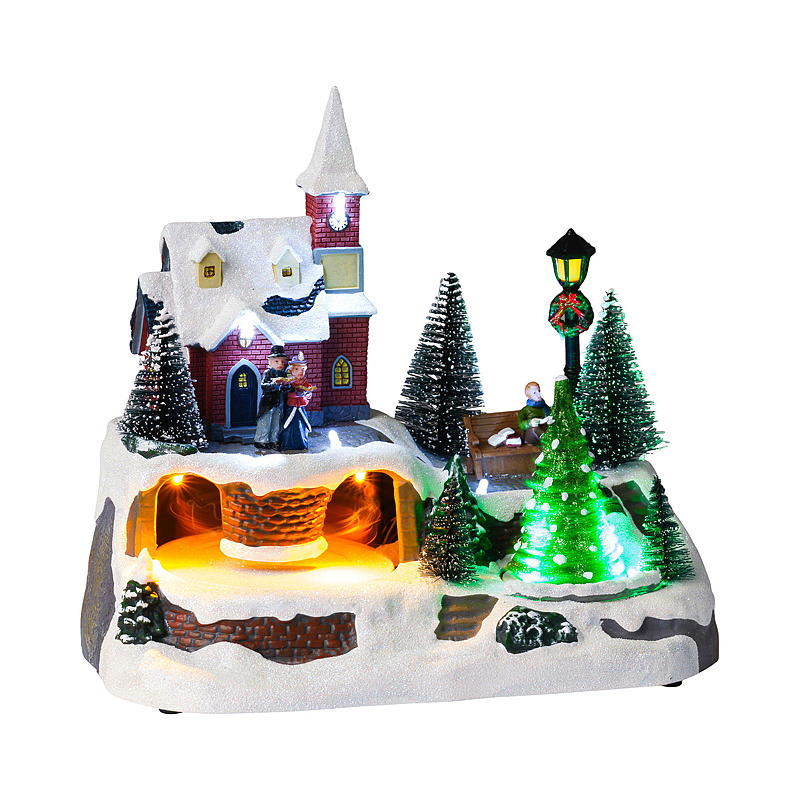 Hjem Julelandsbykirke med slede, hytte med tog