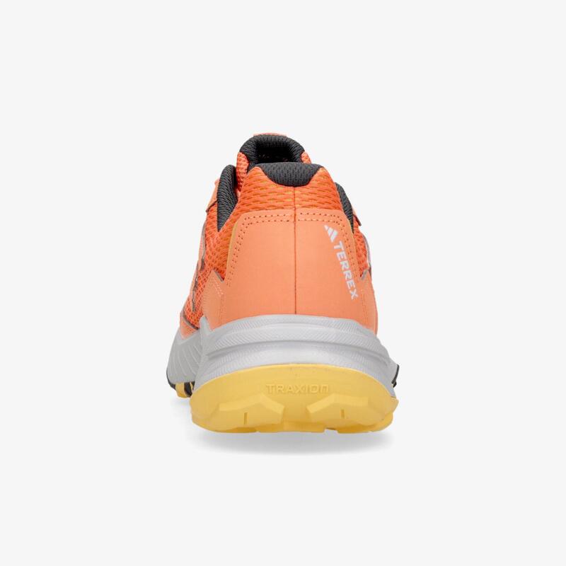 adidas Tracefinder