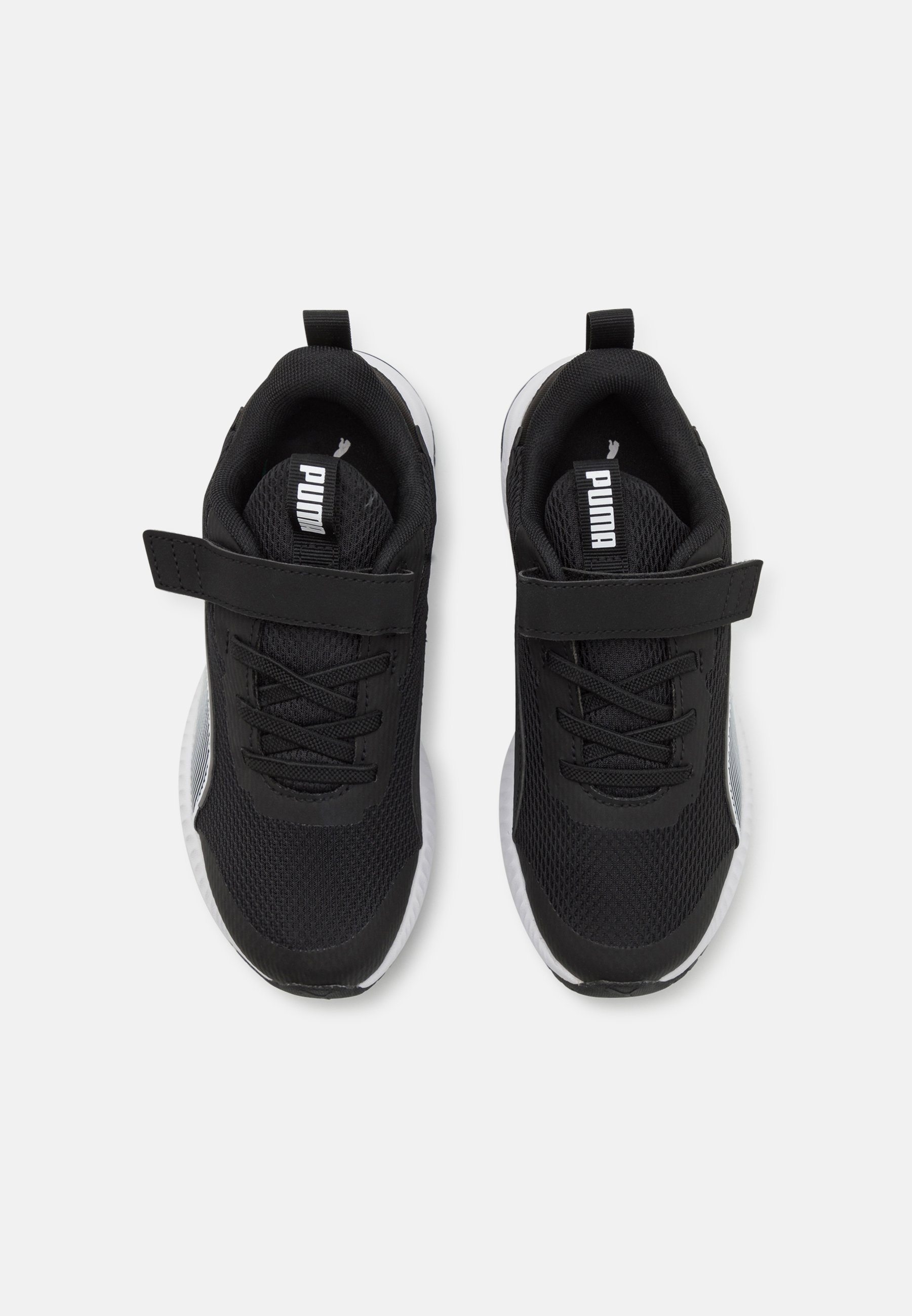 Puma FLYER 3 UNISEXE - Chaussures de running sur route - noires