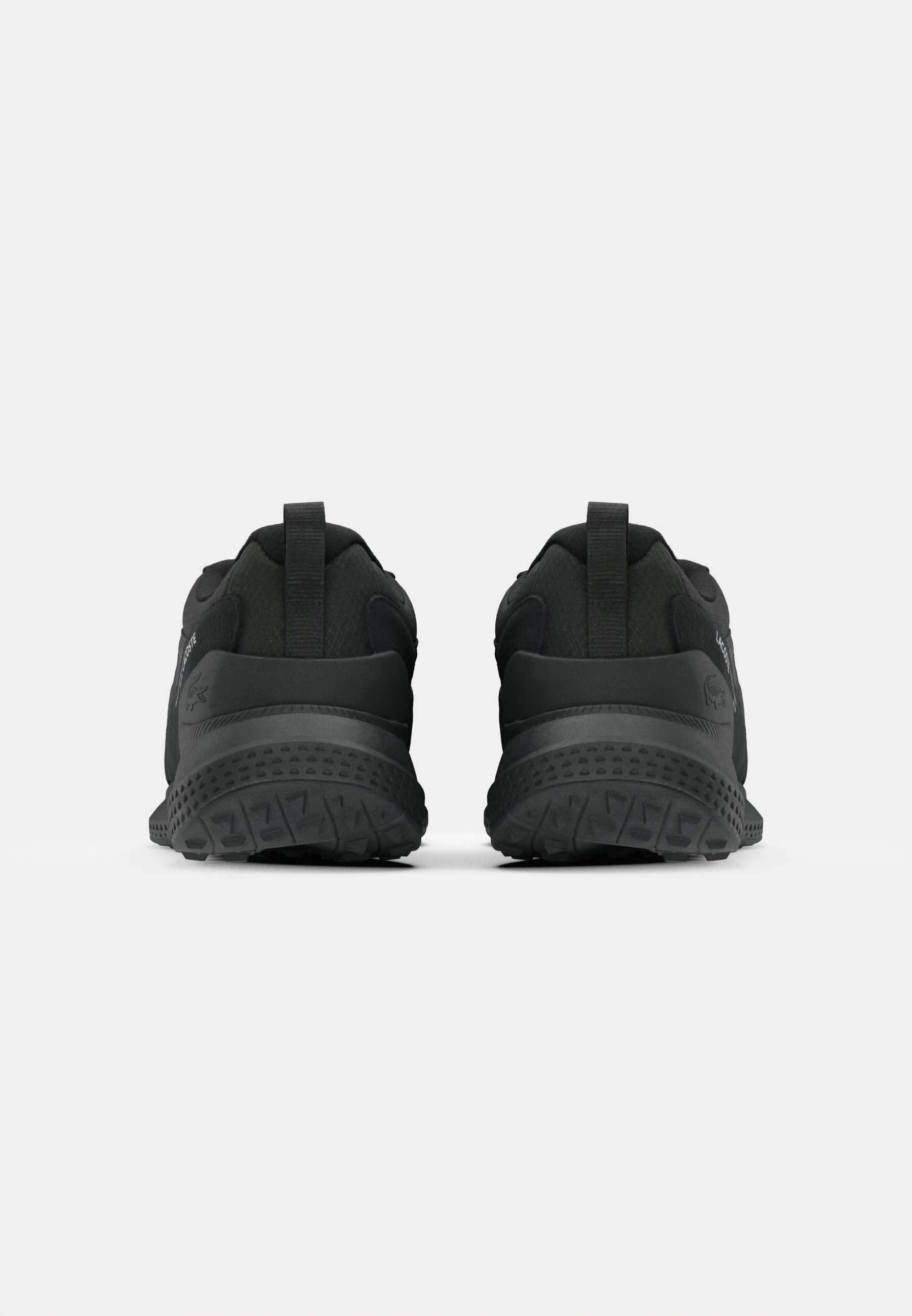 Lacoste L003 EVO 124 - Sneakers - zwart