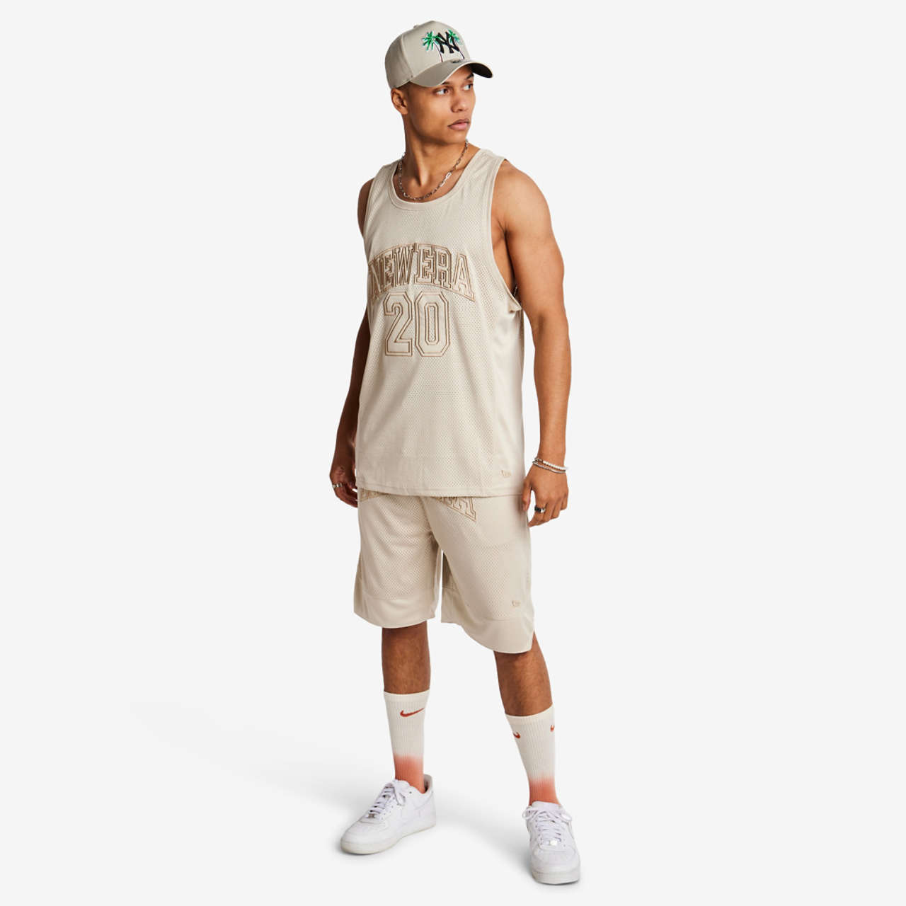 Ny æra Varsity Basketball