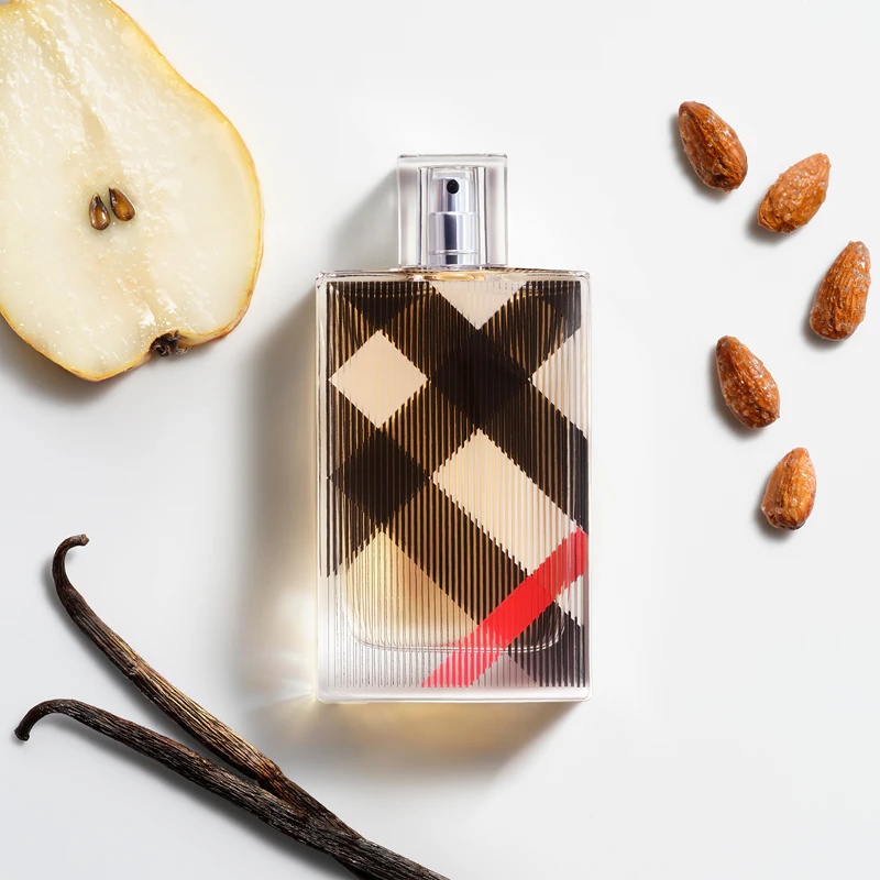 Burberry Brit par viņas smaržu ūdeni sievietēm