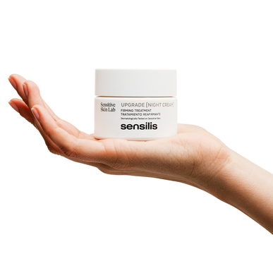 Sensilis Upgrade Yövoide Kiinteyttävä Hoito Ryppyjä Ehkäisevä Kiinteyttävä Yövoide 50 ml 50 ml