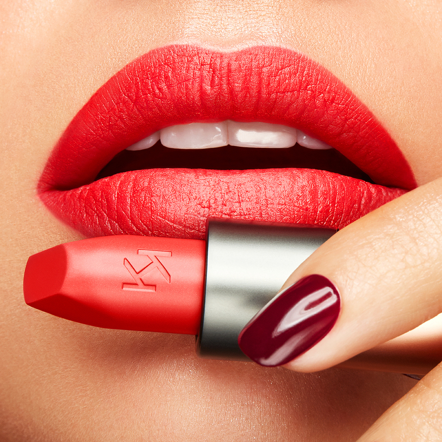 Velvet Passion mat ruž za usne 309 Tulip Red