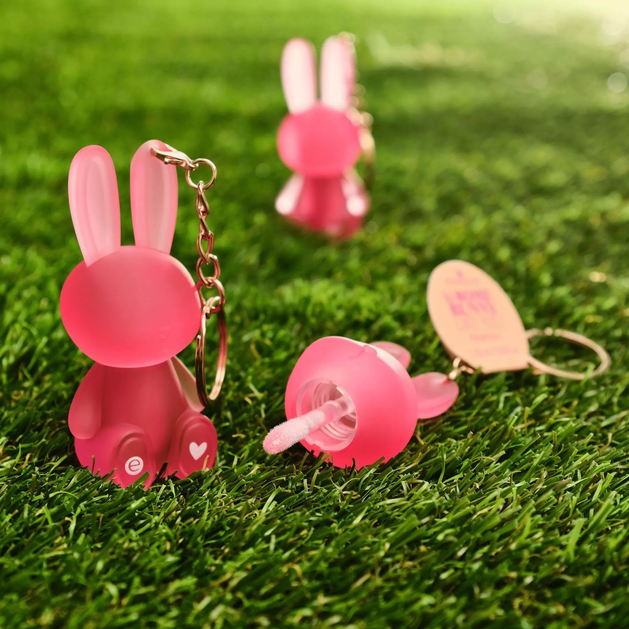„Some Bunny Like You“ lūpų blizgiai Lūpų blizgiai ir lūpų blizgiai