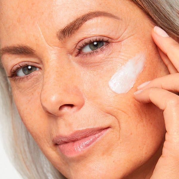 Obnovující bohatý krém s máslem | 50 ml