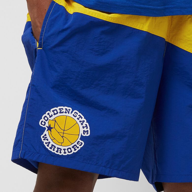 Pantalón corto utilitario de nailon de la NBA Golden State Warriors