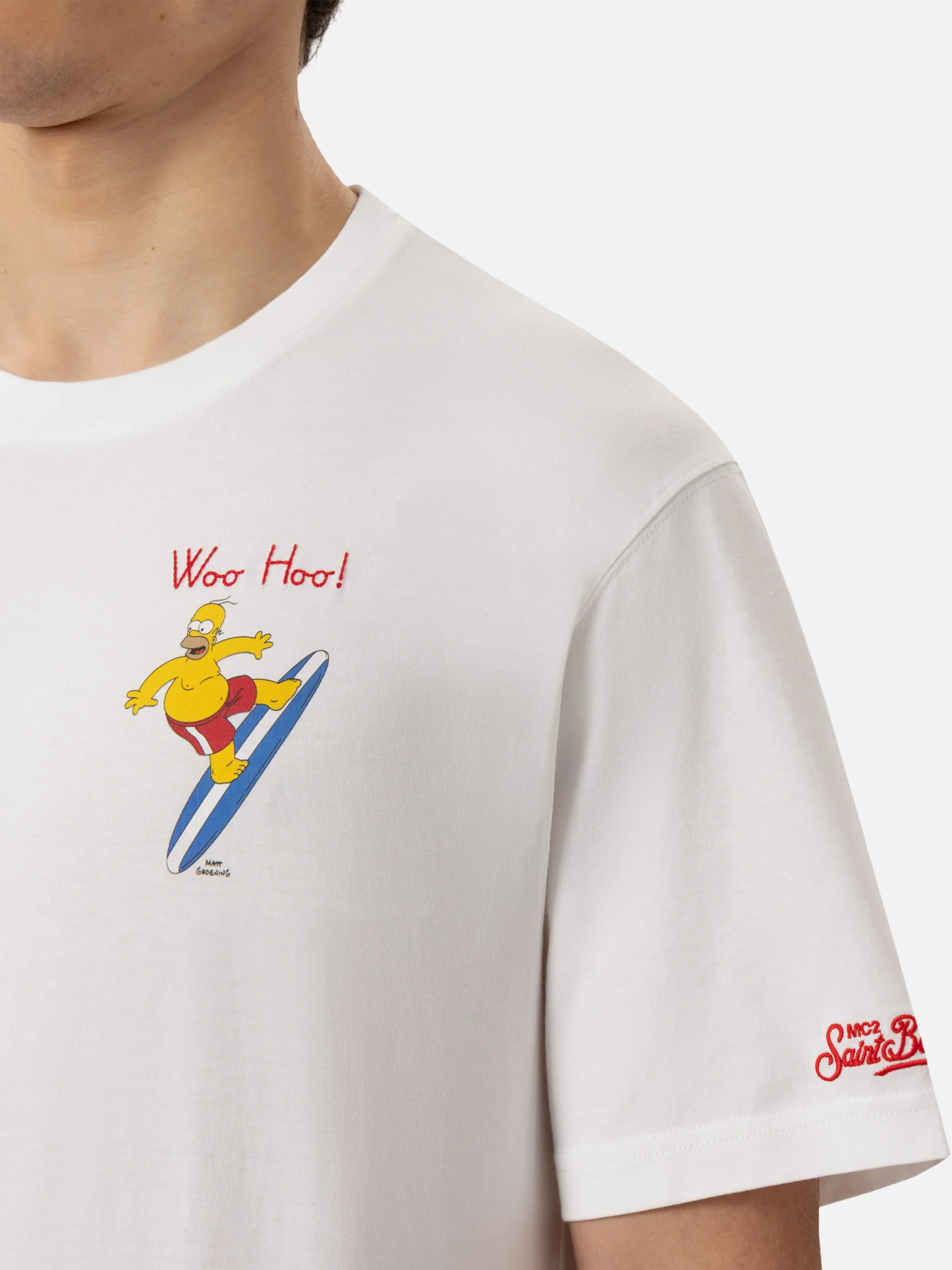 T-shirt Man in cotone organico con ricamo Homer Surfer | THE SIMPSON S