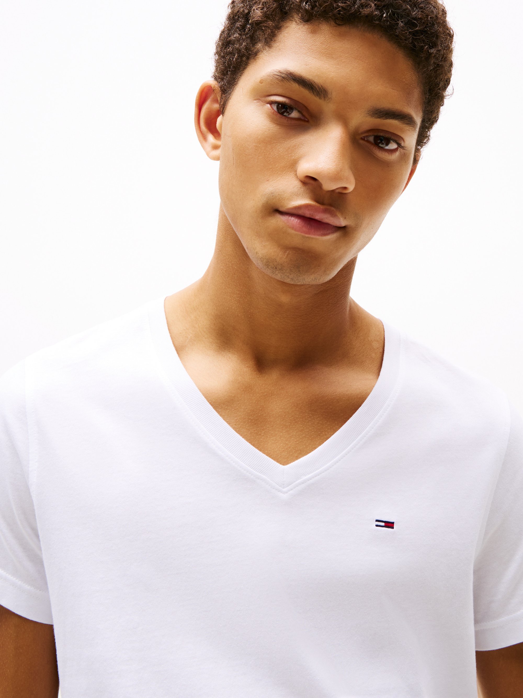 Tommy Jeans Basic T-Shirt – klassisches Weiß