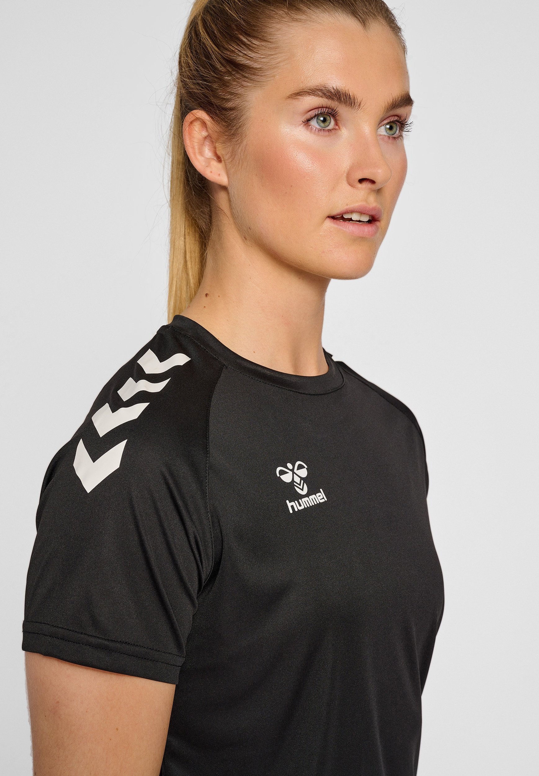 Hummel XK CORE POLY - T-shirt met print - zwart