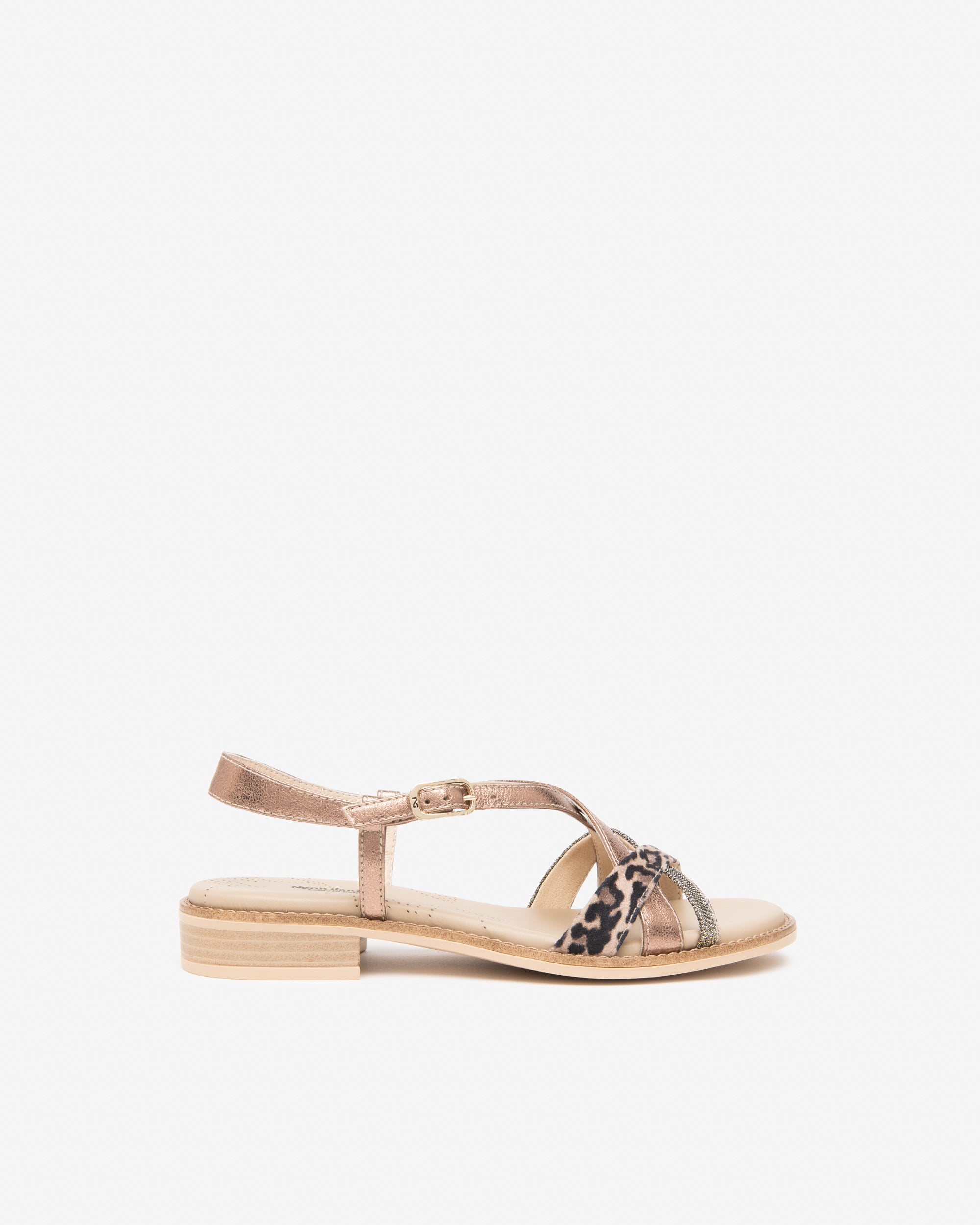  Damensandalen aus Leder und technischen Materialien