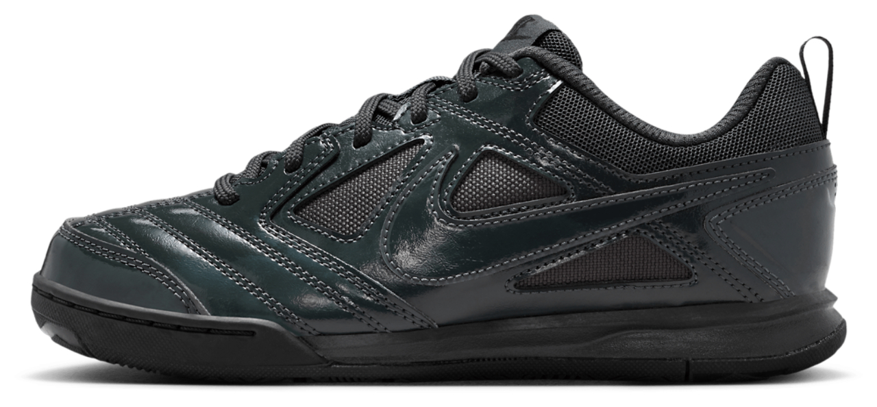 Nike Gato