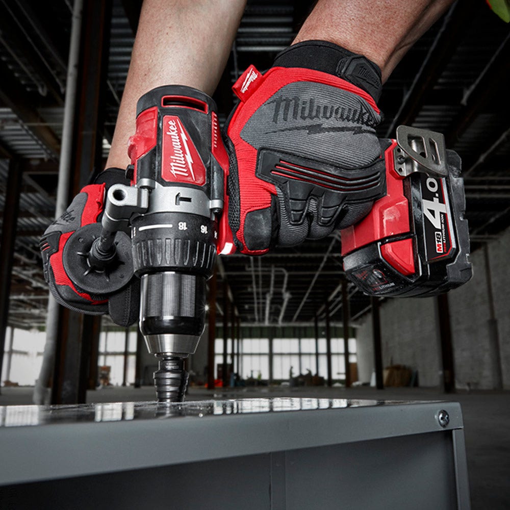 Parafusadeira de impacto MILWAUKEE 18 V sem escova, 13 mm, M18BLPD2-0