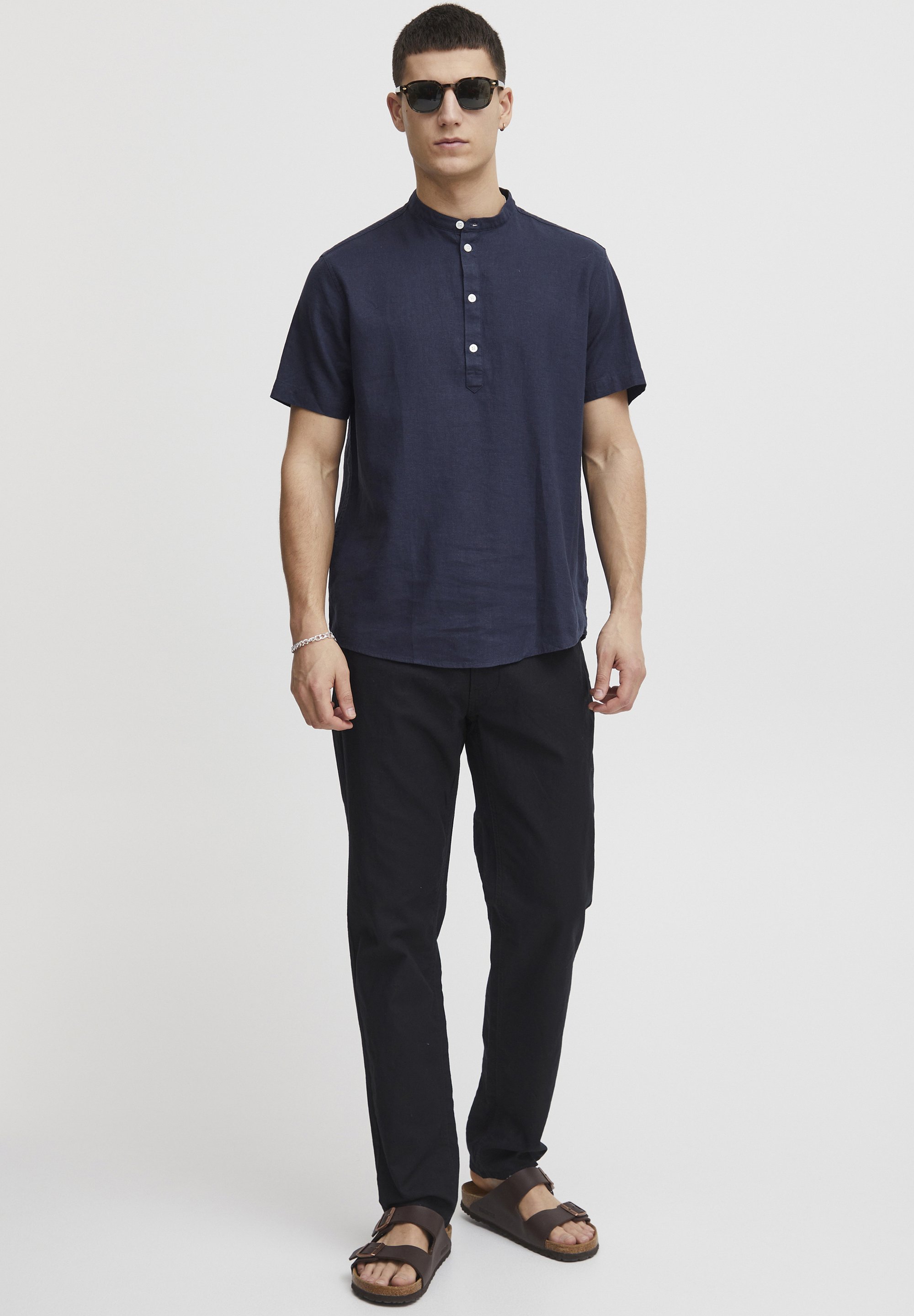 11 Projeto NEAR LINEN MIX - Camisa - distintivo azul