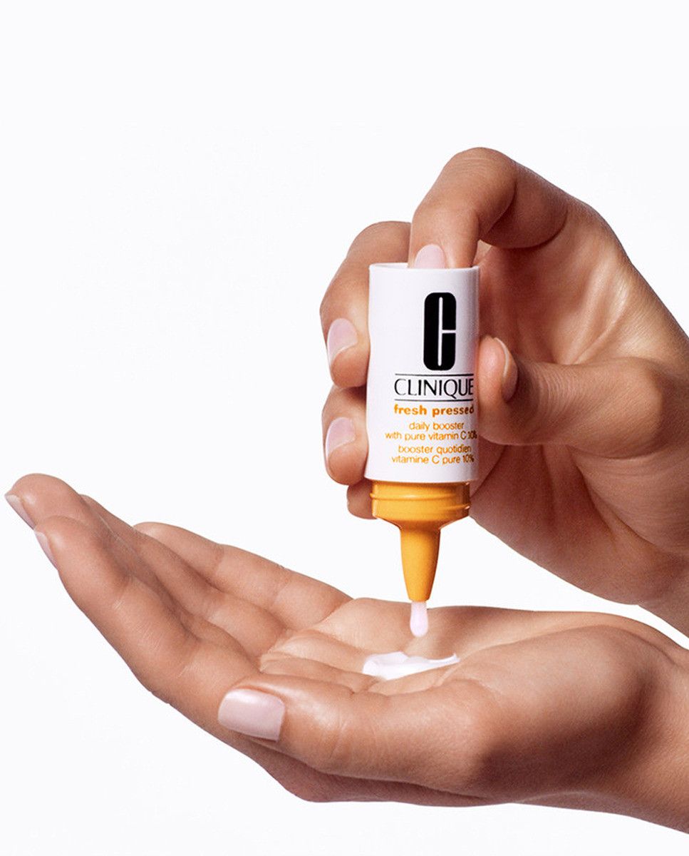 Čerstvo lisovaný regeneračný krém proti starnutiu s 10 % vitamínu C Luxusný hydratačný a vyživujúci krém