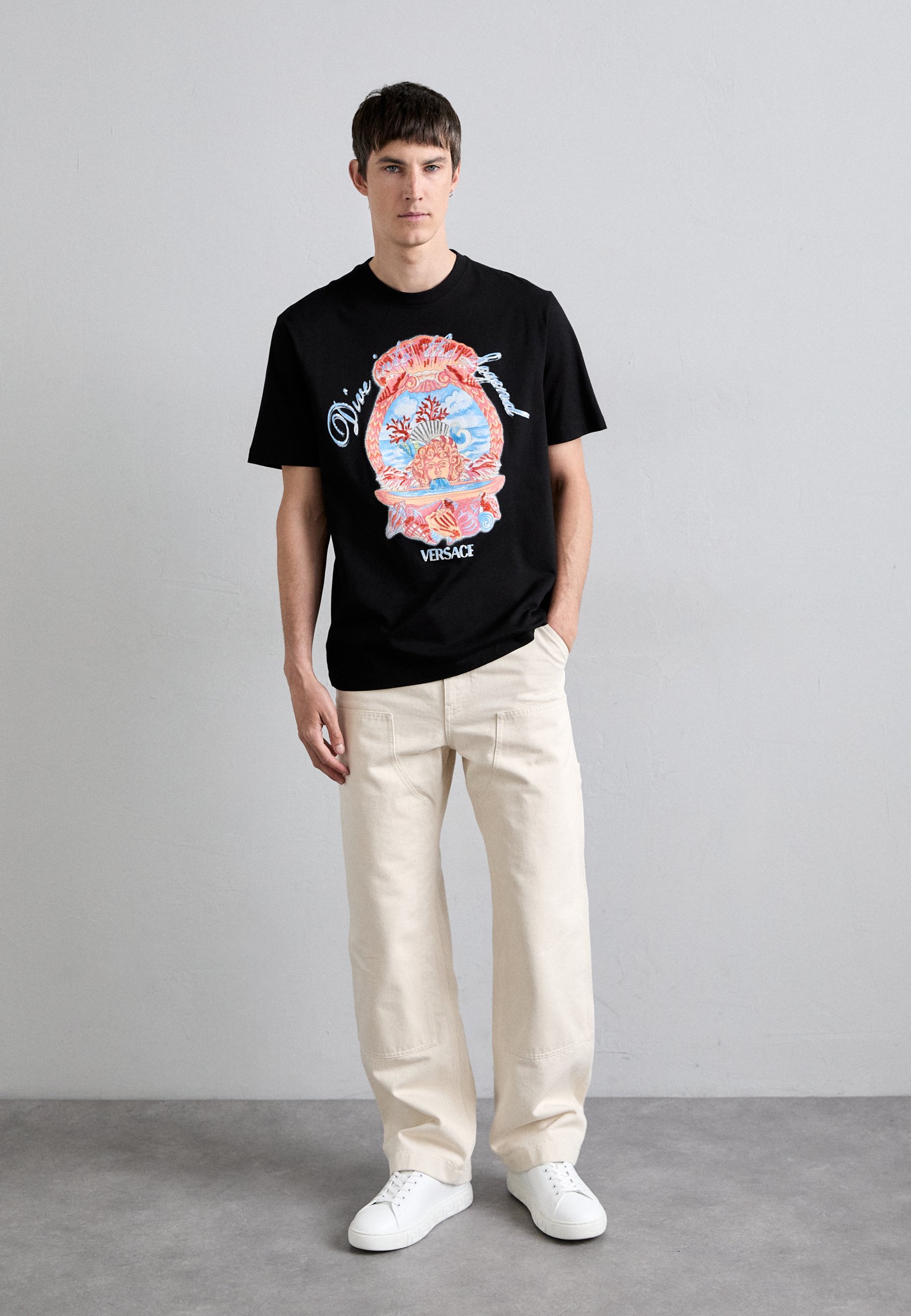 Versace N CREST EMBROIDERY - T-shirt met print - zwart