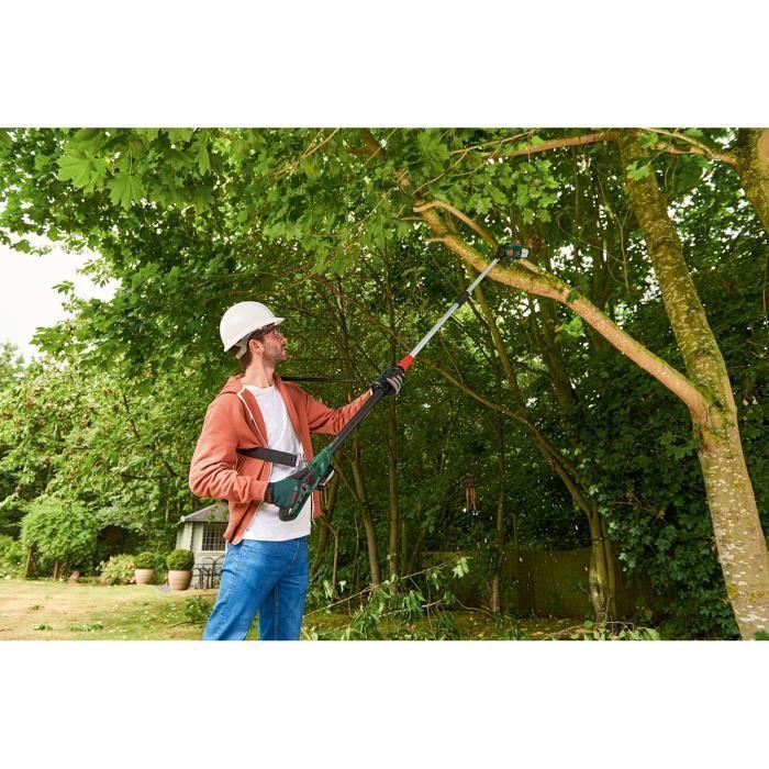 Bosch draadloze snoeischaar op steel - UniversalChainPole 18 (Geleverd zonder accu of lader, 18V-2,5Ah, 18V-systeem, snijlengte: 15 cm)