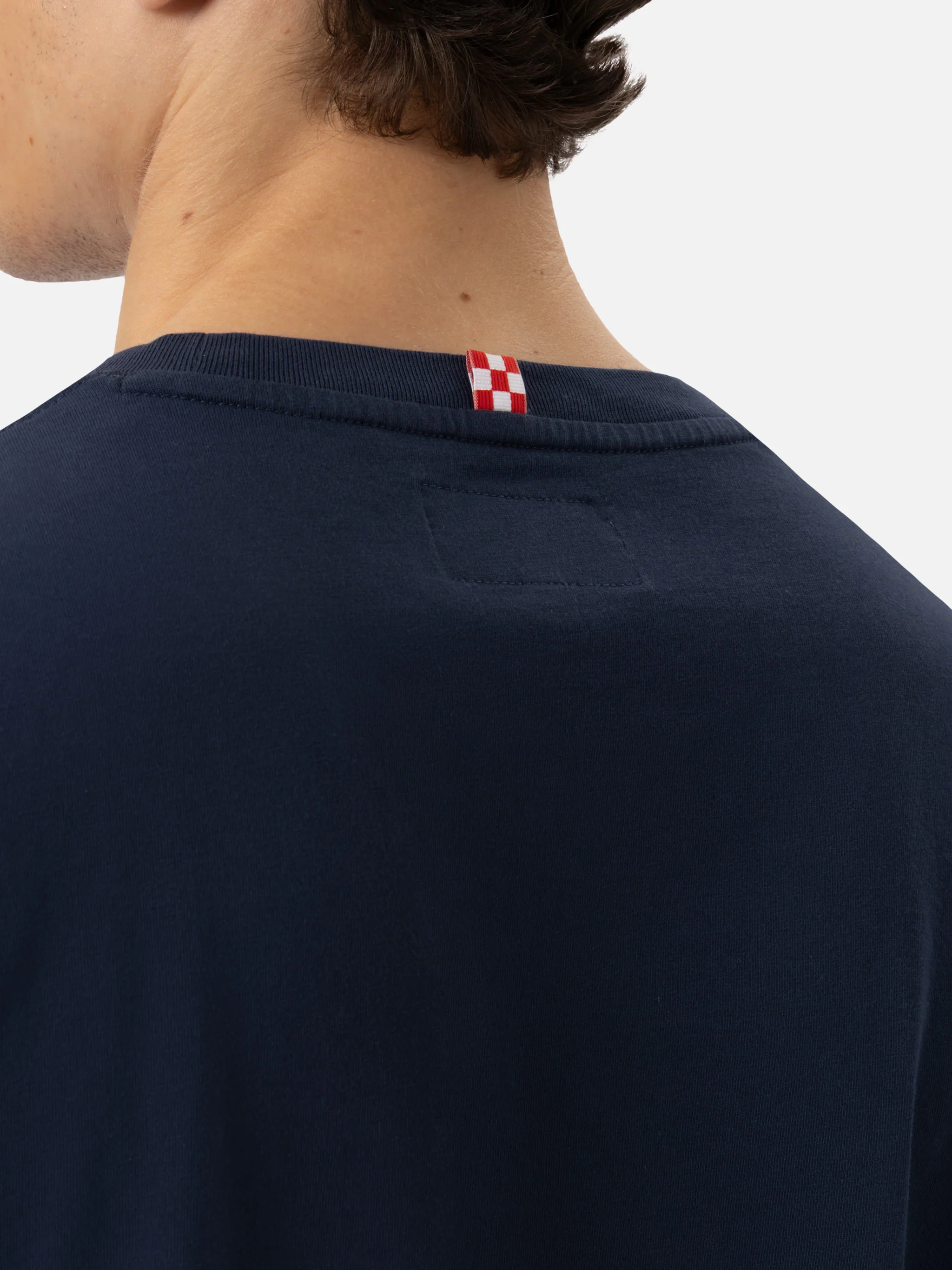 T-shirt voor heren van biologisch katoen met St. Barth Sport Club-opdruk.