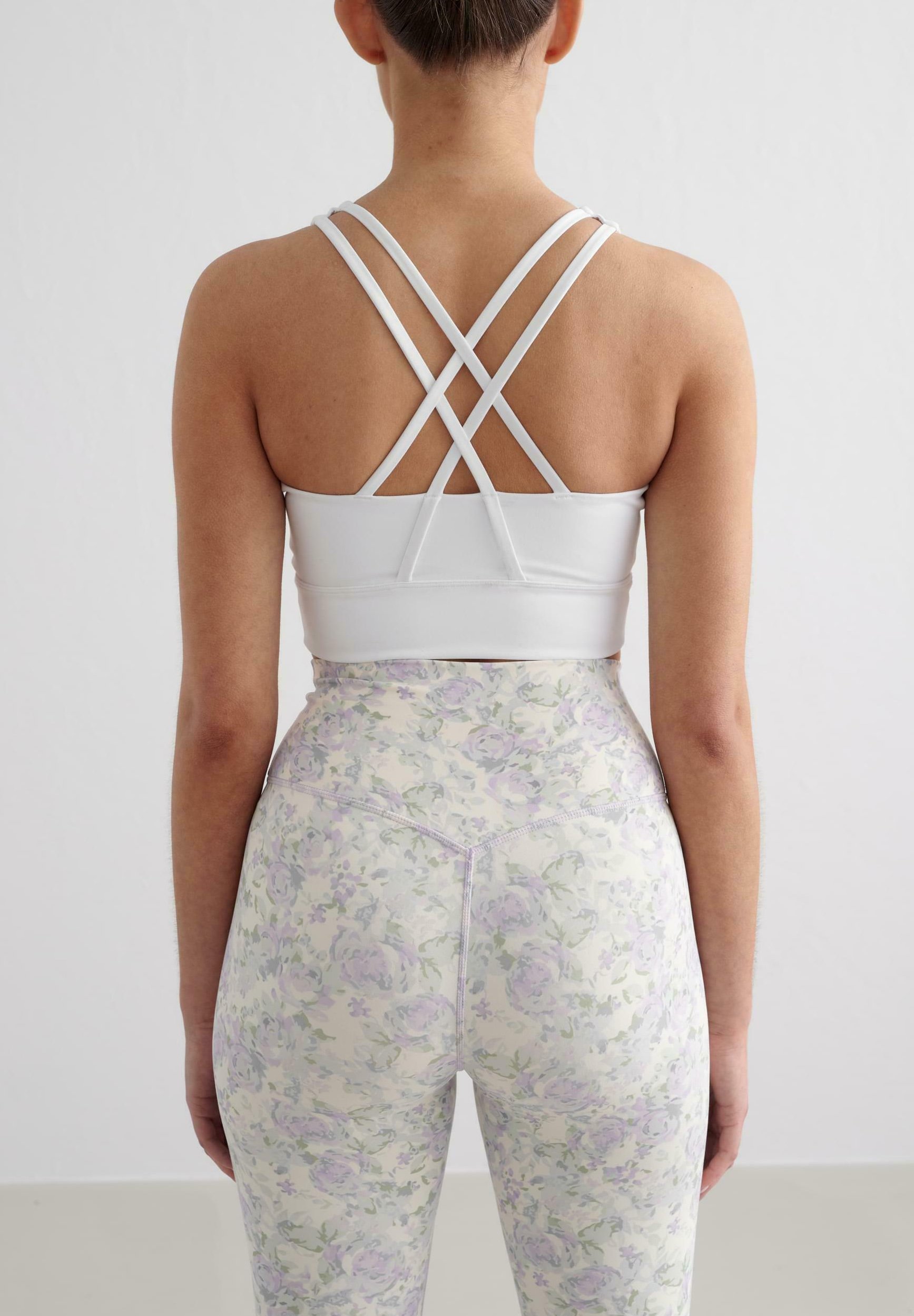 aim'n® SENSE - Reggiseno sportivo a supporto medio - bianco