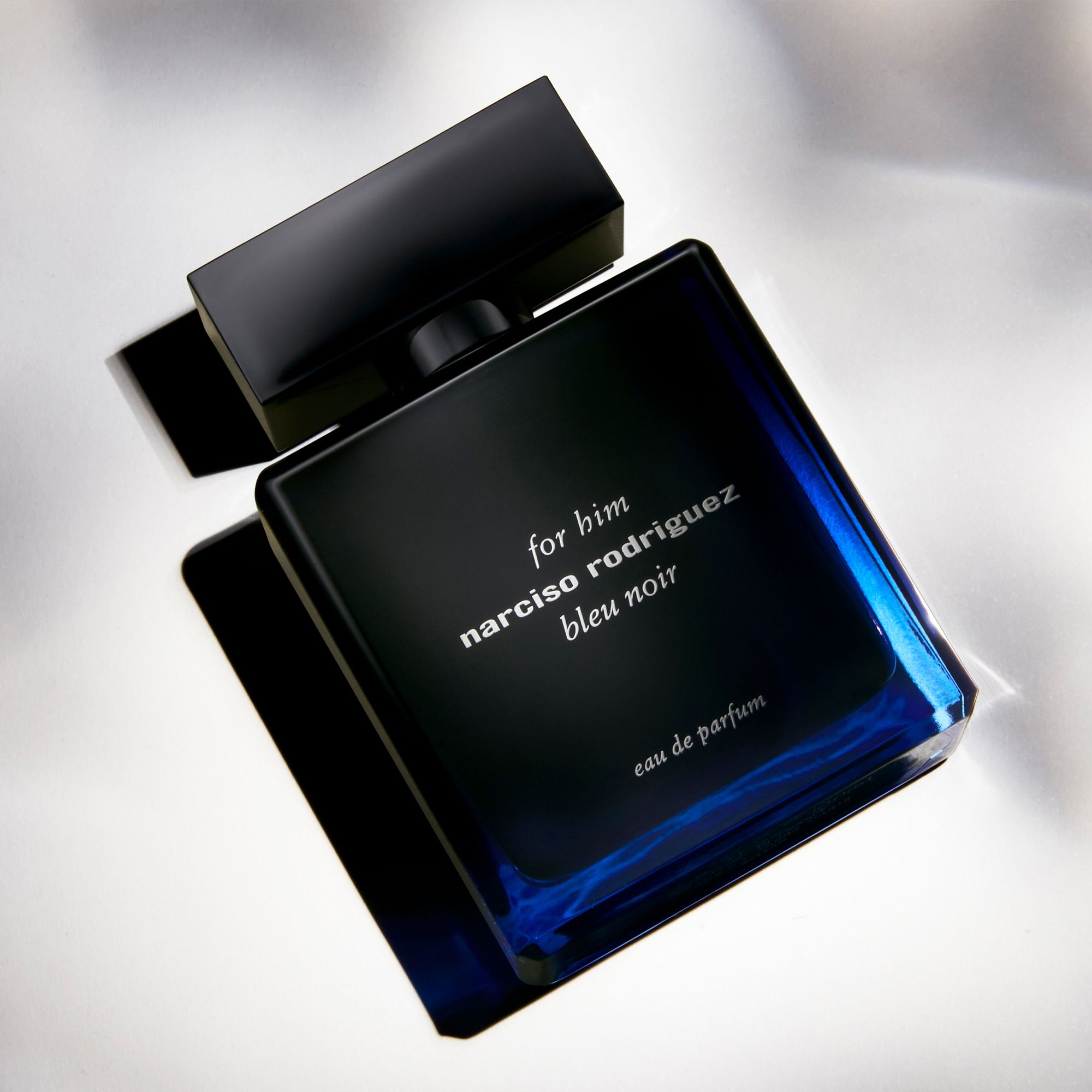For Him Bleu Noir Eau de Parfum Case Kutije parfema za muškarce