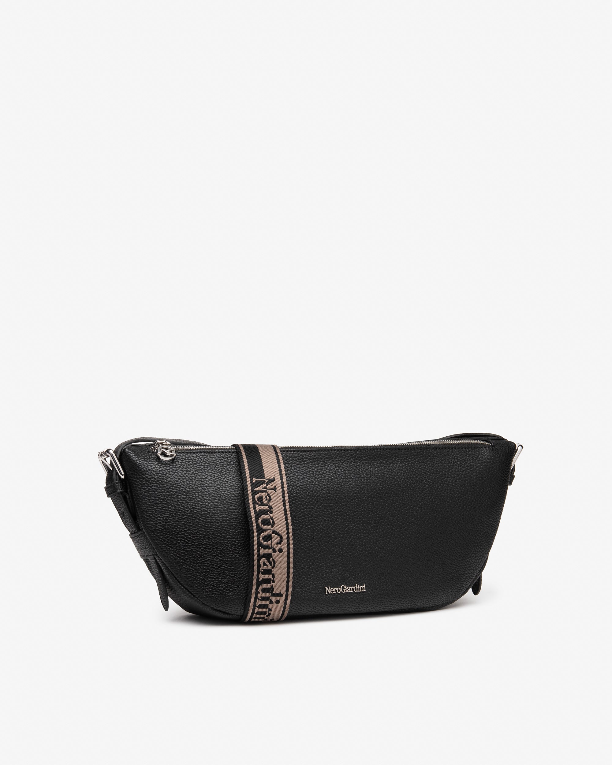  Naisten olkalaukku teknisestä materiaalista