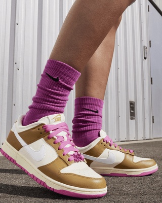 Nike Dunk Low SE Women's Shoes