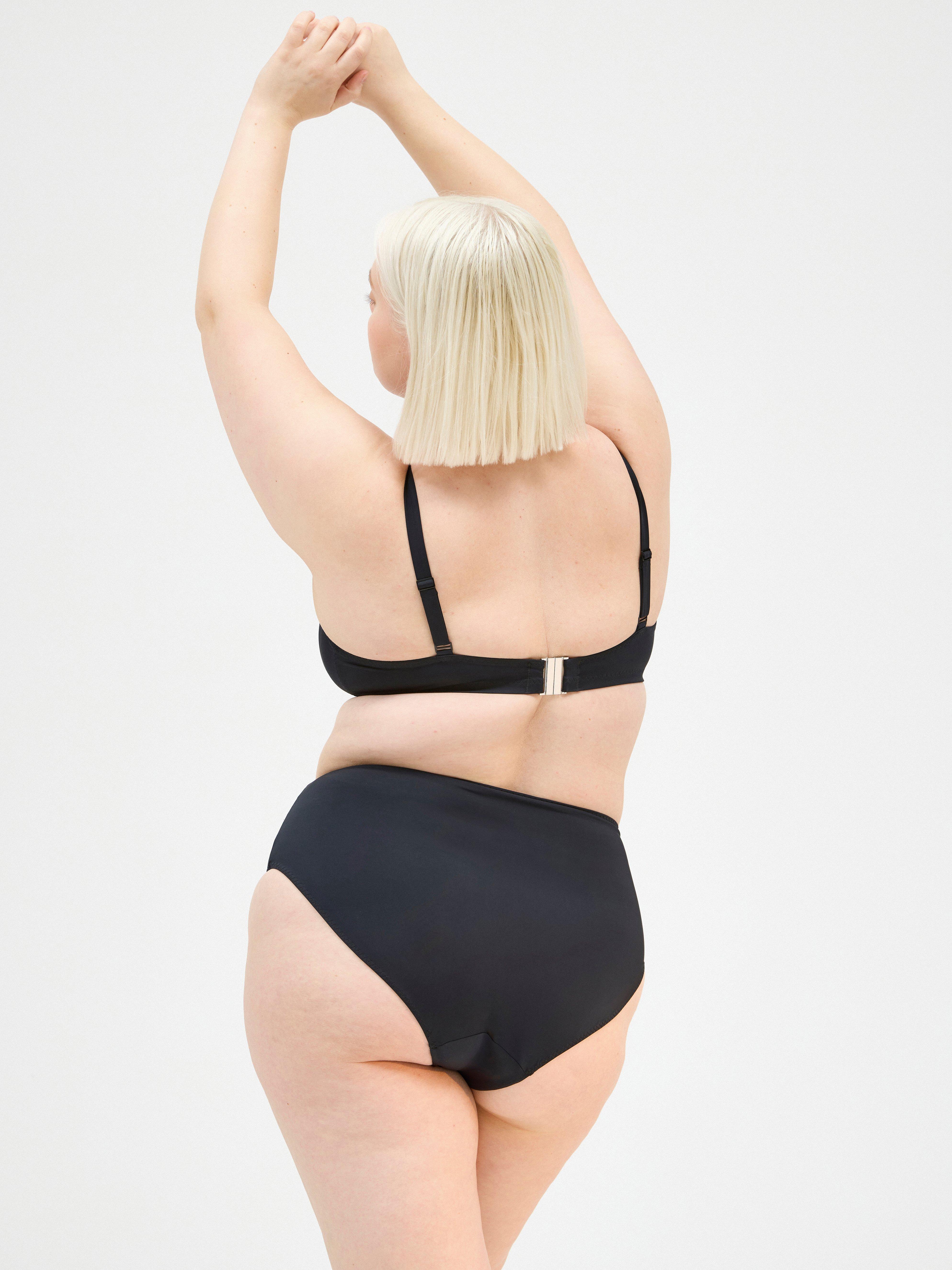 Traje de baño con protección menstrual – braguita de bikini – Female Engineering Black