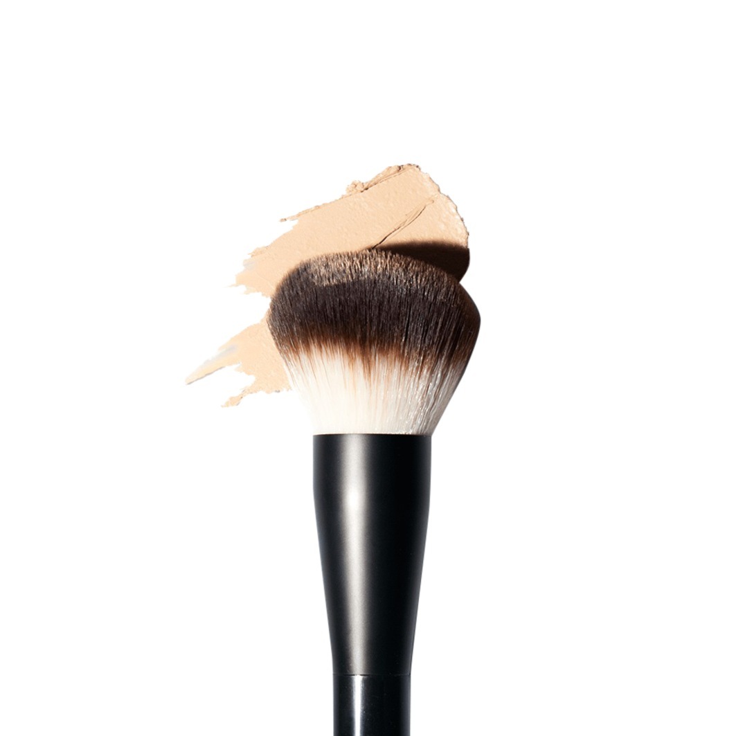 NYX Professional Makeup Powder Brush Pro Brush Multi Purp Buffing - 1 gab.