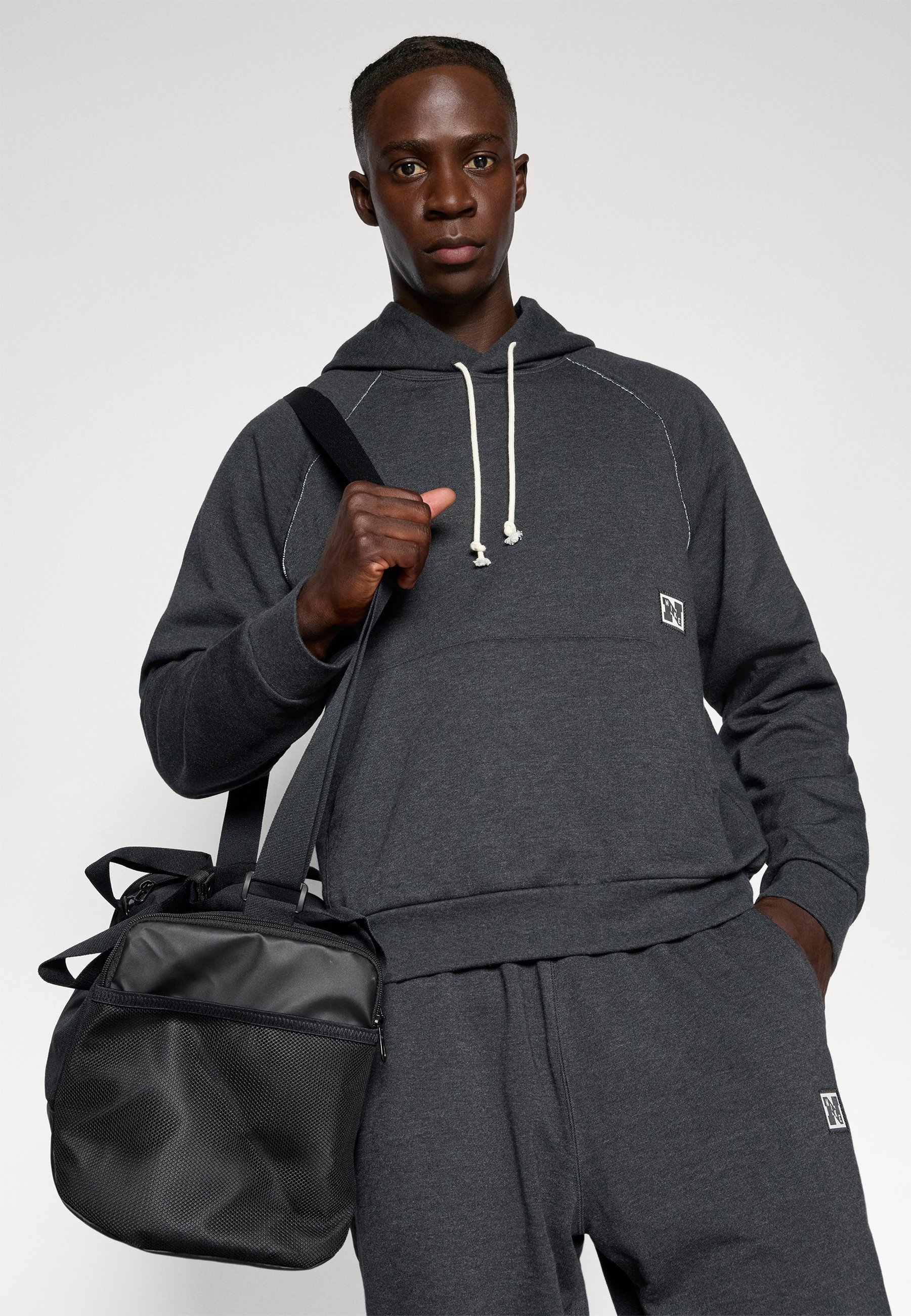 Nike Performance HERITAGE TOP - Mikina s kapucí - black/heather/light ivory