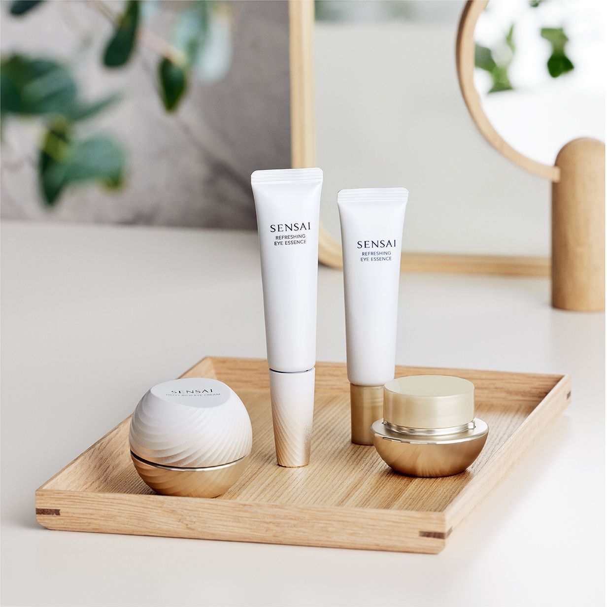 Total Eye Treatment Refreshing Essence Eye Contour Luksuzni poklon setovi