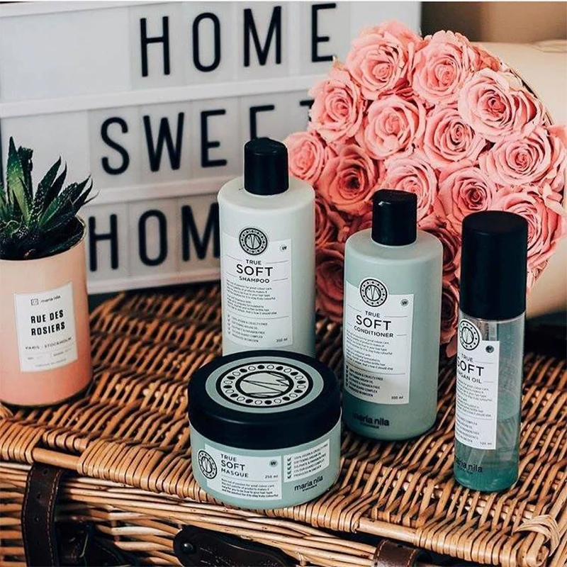 Shampoo hidratante Maria Nila True Soft para cabelos secos