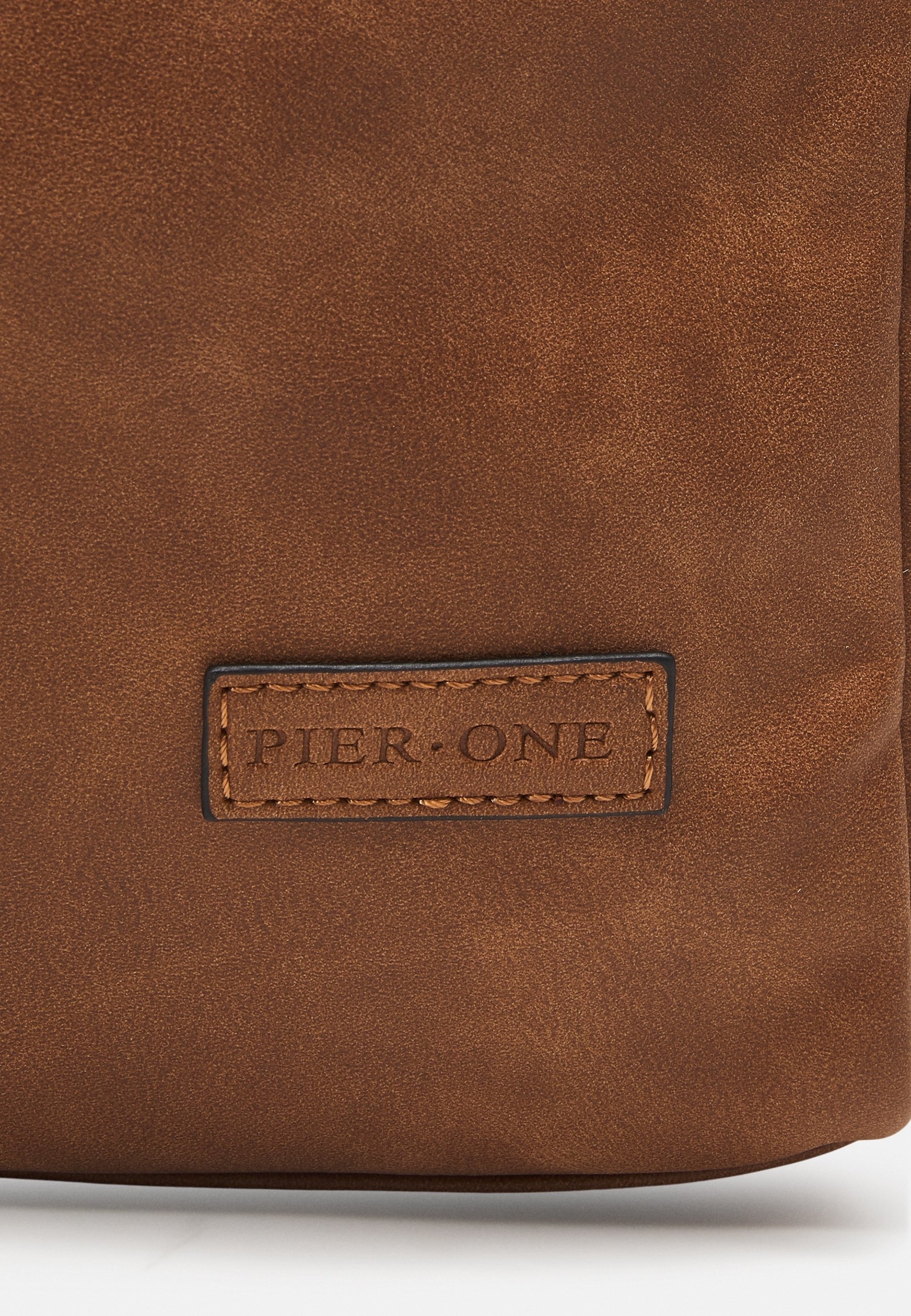Pier One Rugzak - bruin