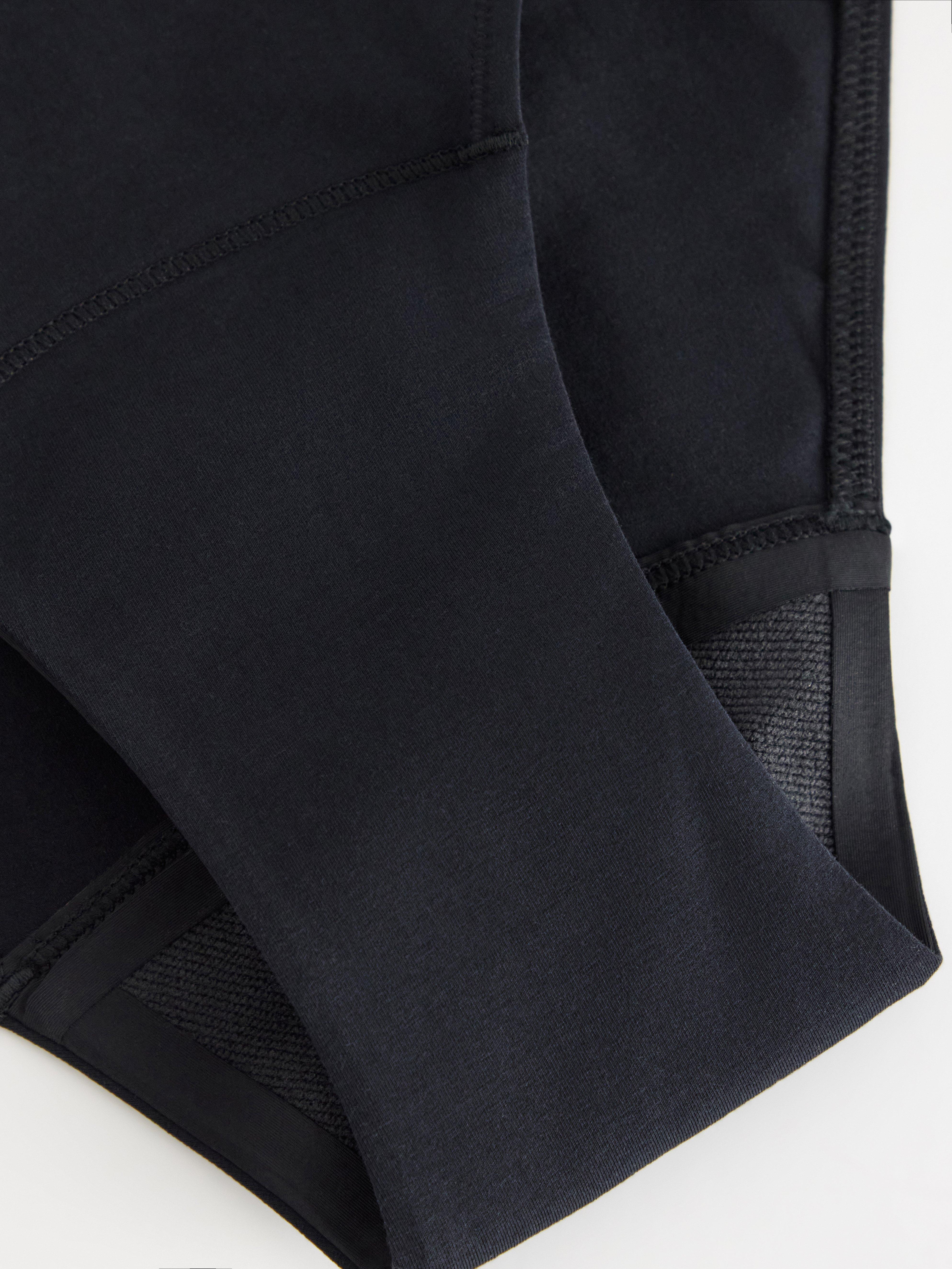 Menstruser - Høy absorberingsevne - Bikini med høy midje - Dame Engineering Black