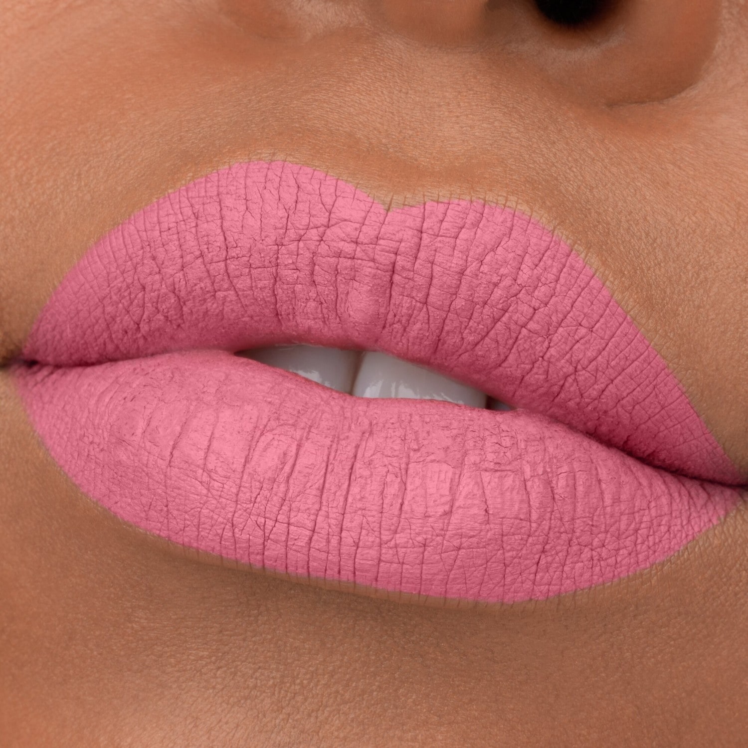 Essence 8h MATTE liquid