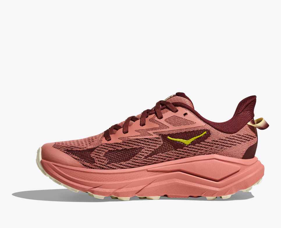 HOKA Challenger 8 Blush / Cedro Escuro
