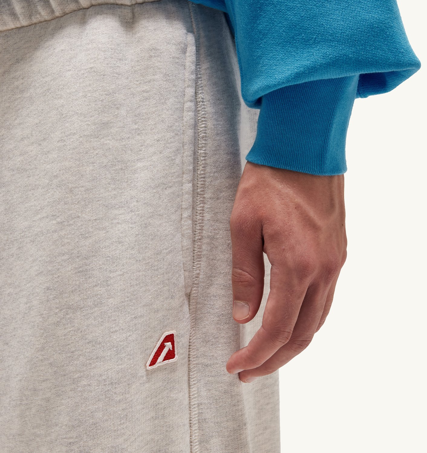 Pantaloni jogging relaxați din jerseu de bumbac gri melanj