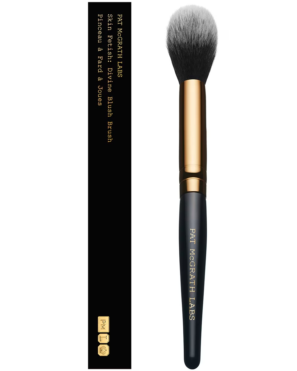 Pensulă de fard de obraz Pat McGrath Skin Fetish