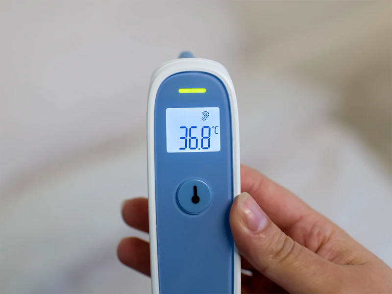 Termômetro auricular eletrônico Tommee Tippee
