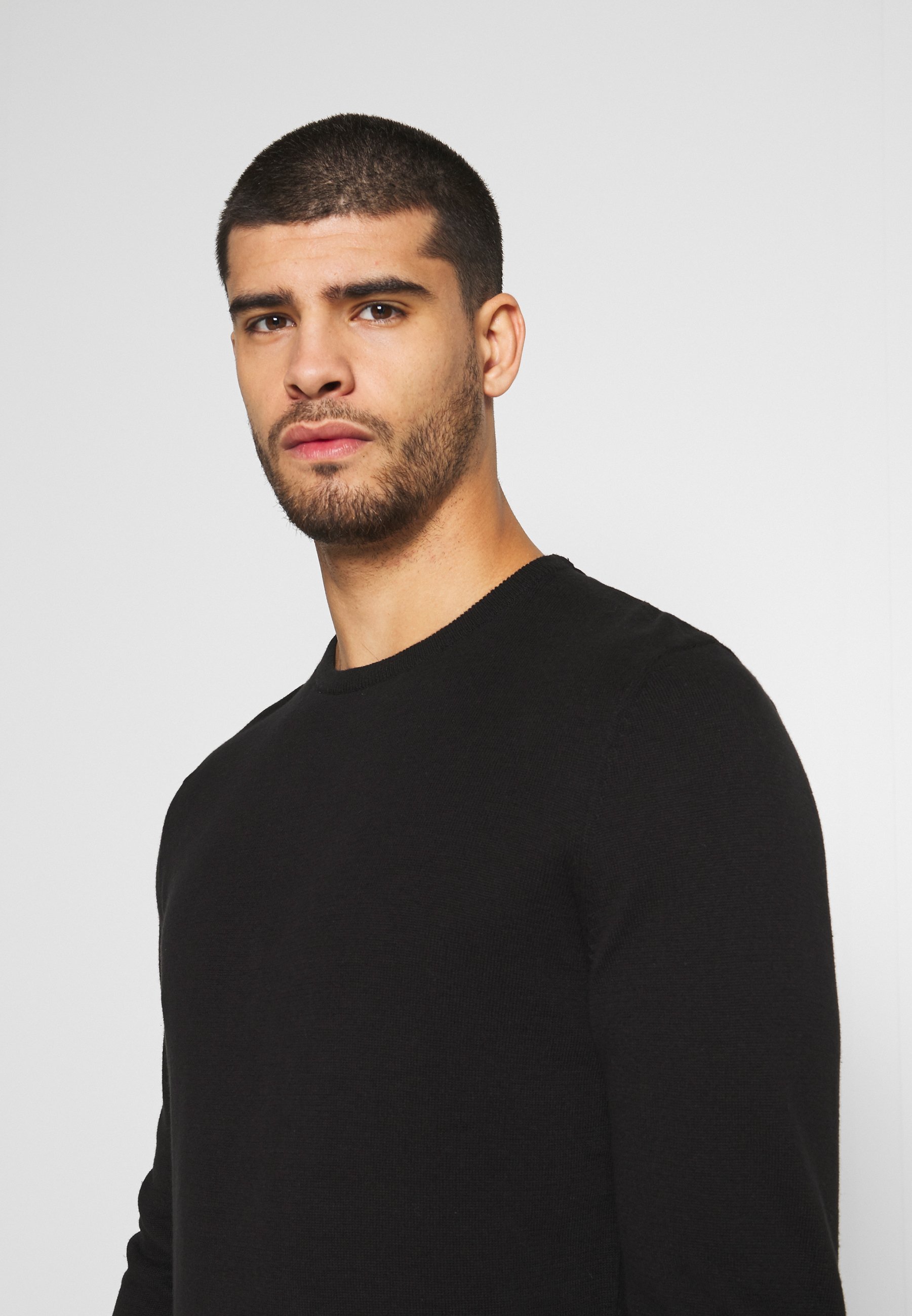 Pier One 2er-Pack – Pullover – schwarz/bordeaux