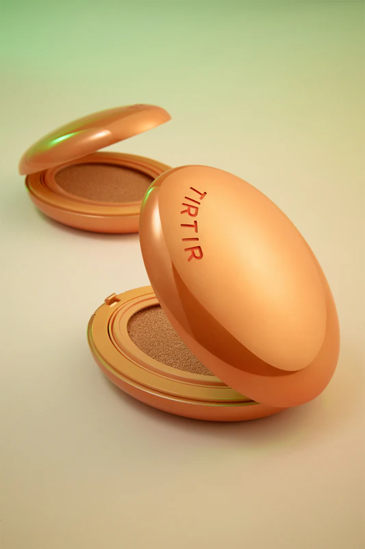 Dlouhotrvající houbička TIRTIR Mask Fit AI Filter Cushion s matným finišem